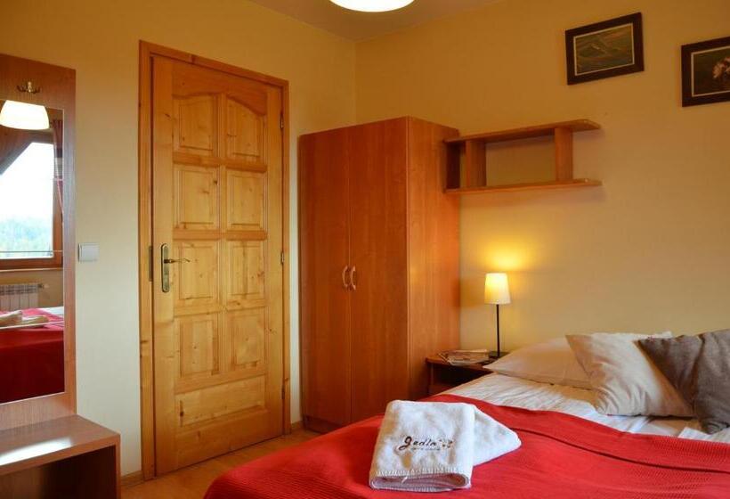 غرفة قياسية, Jedla Miejsce Gościnne