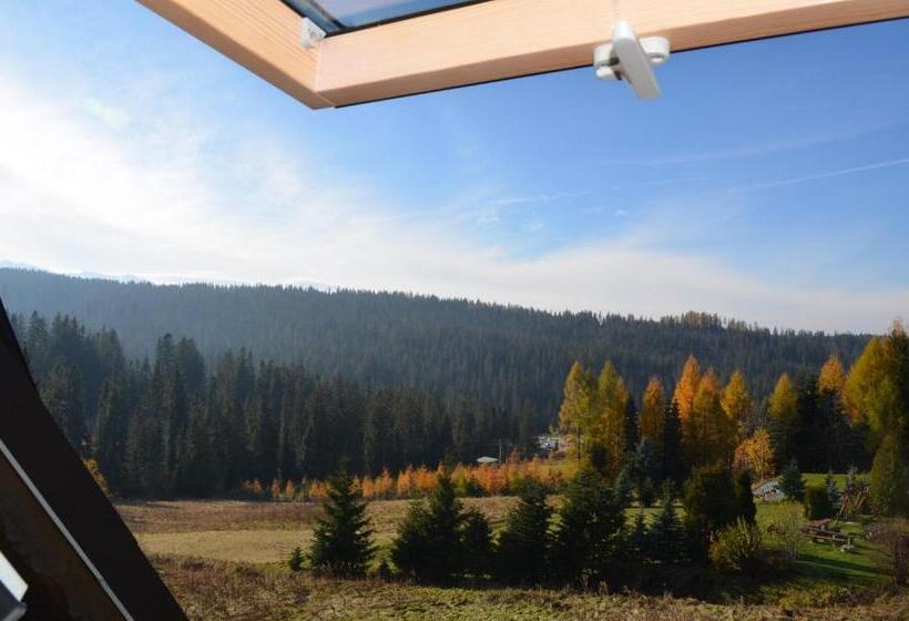 غرفة قياسية ثلاثية, Jedla Miejsce Gościnne