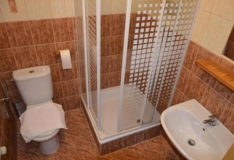 Perhesviitti, Jedla Miejsce Gościnne