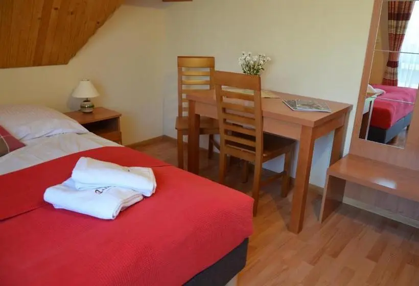 Perhesviitti, Jedla Miejsce Gościnne