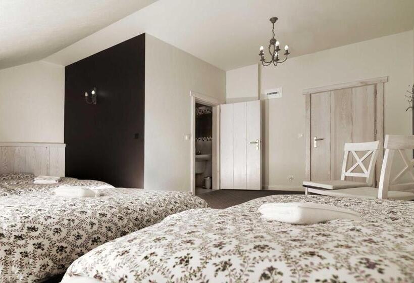 غرفة عائلية, Kaszubska Oaza