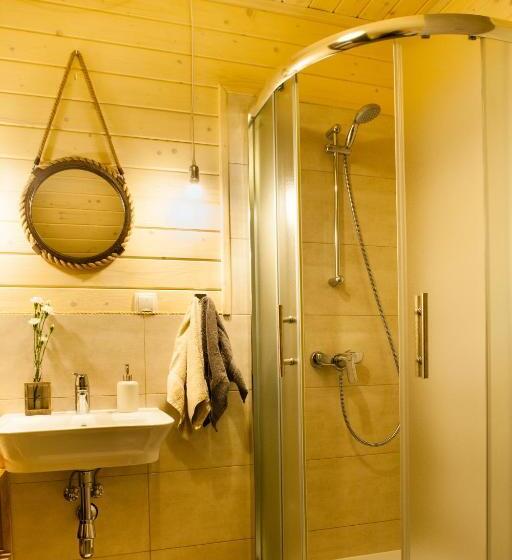 スーペリアールーム, Sirvis Apartamenty