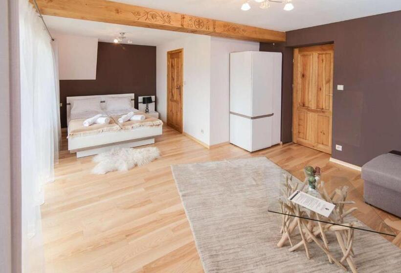 חדר דלוקס לשלושה, Willa Regina Ii Resort & Spa