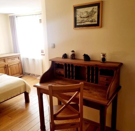 חדר סטנדרט לארבעה, Willa Regina Ii Resort & Spa