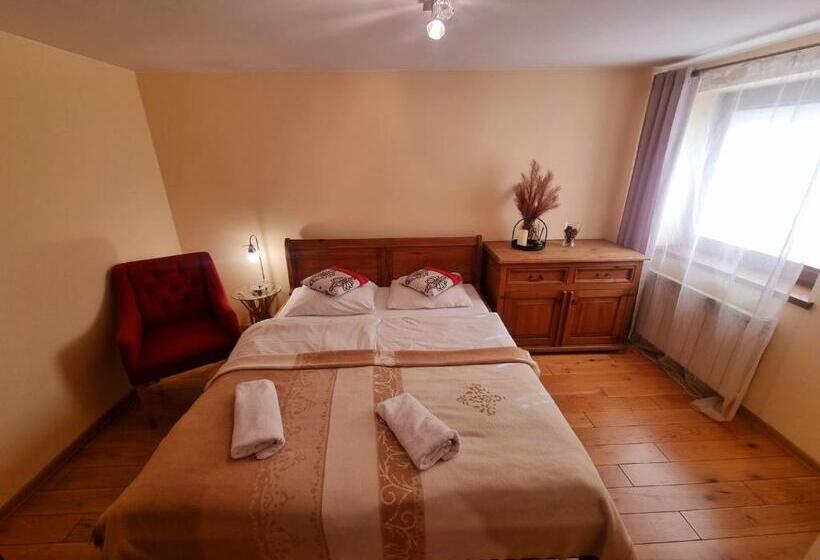 חדר סטנדרט לארבעה, Willa Regina Ii Resort & Spa