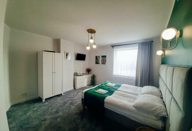 Трехместный Номер Комфорт, Wyjątkowe Smaki