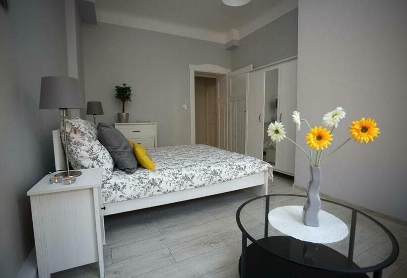 발코니 디럭스 룸, Colourful Rooms Wrocław