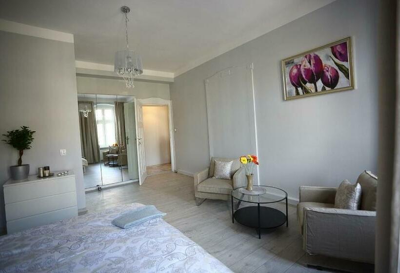 디럭스 룸, Colourful Rooms Wrocław