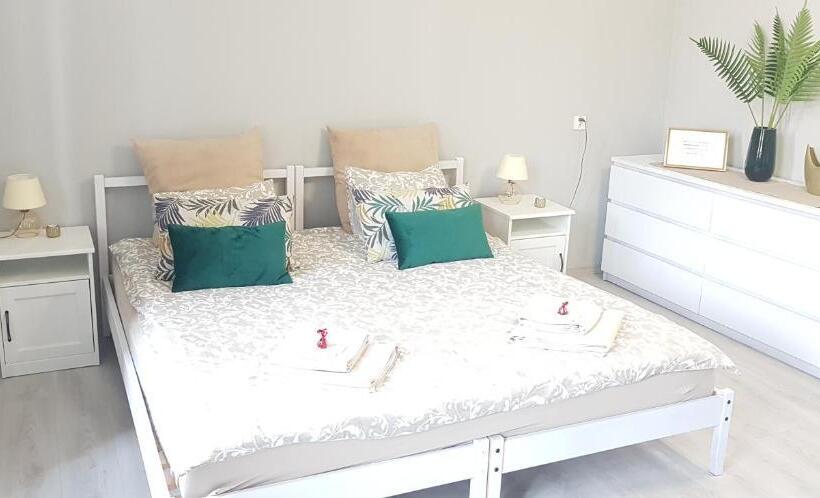 디럭스 룸, Colourful Rooms Wrocław