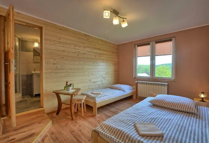 Standard Kolmen Hengen Huone, Agroturystyka Chata Za Wsią