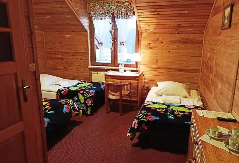 Standard Kolmen Hengen Huone, Malibu Lublin