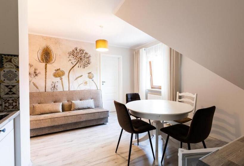 ２ベッドスイートルーム, Apartementy   Weranda   Z Ogrodem W Centrum