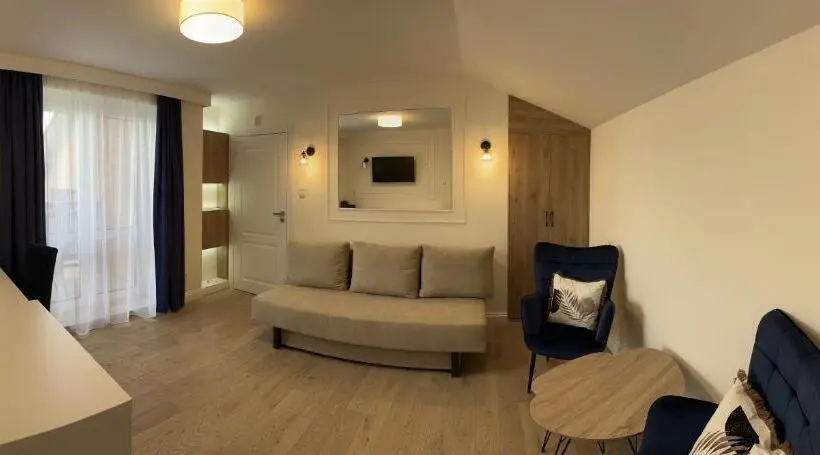 Suite with lake view, Go Mazury