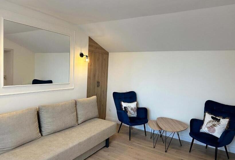 Suite with lake view, Go Mazury