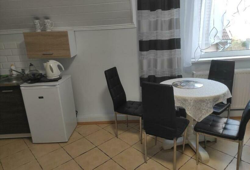 Номер Стандарт, Pokoje Gościnne Cuma