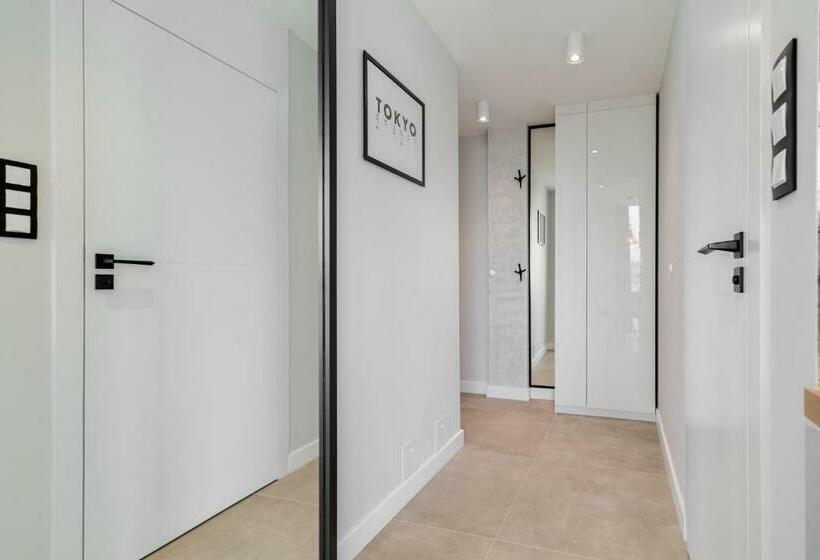 آپارتمان لوکس 1 خوابه, Q18 Apart