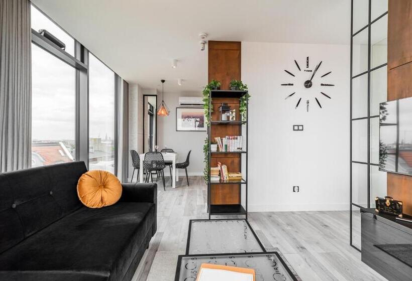 آپارتمان لوکس 1 خوابه, Q18 Apart