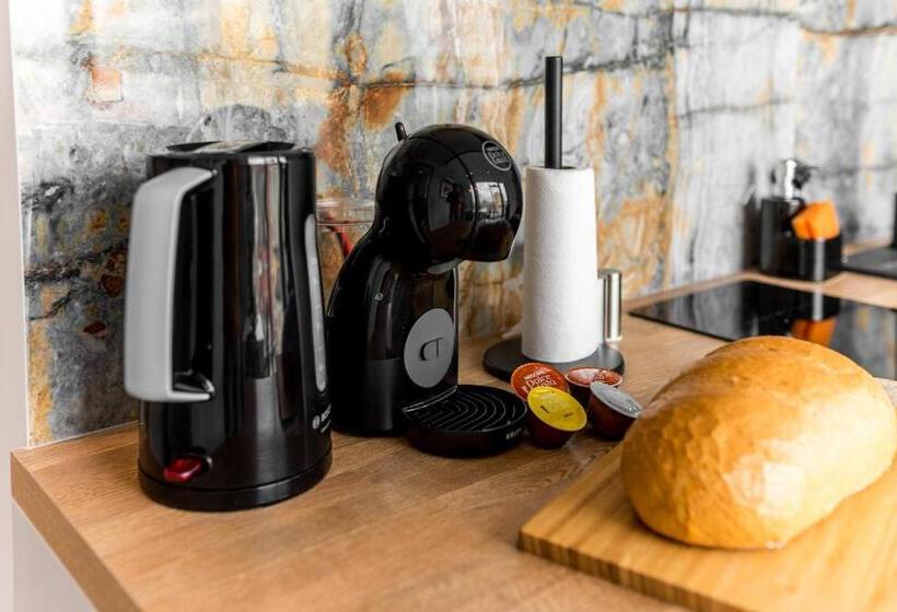 آپارتمان لوکس 1 خوابه, Q18 Apart