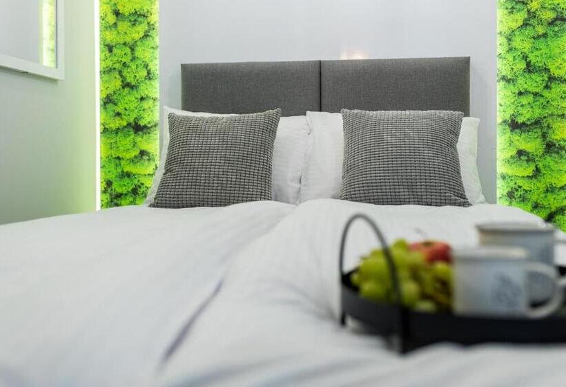 آپارتمان 1 خوابه, Q18 Apart