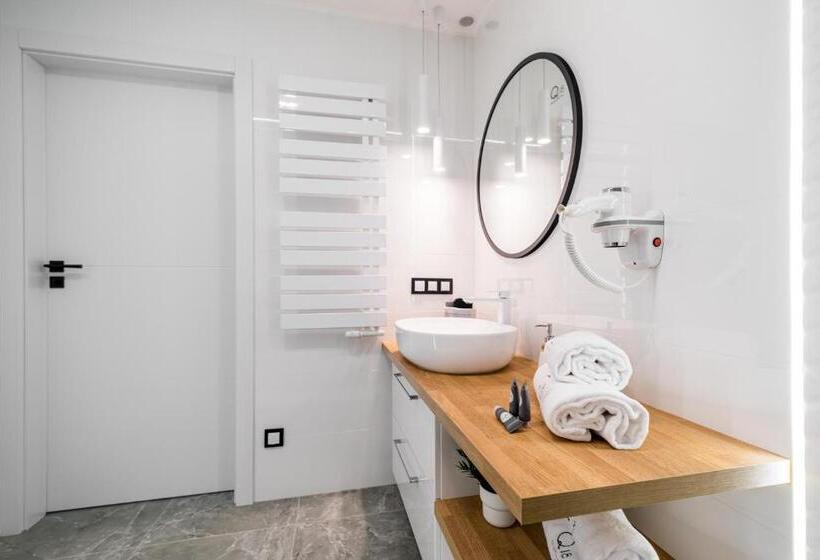 آپارتمان 1 خوابه, Q18 Apart