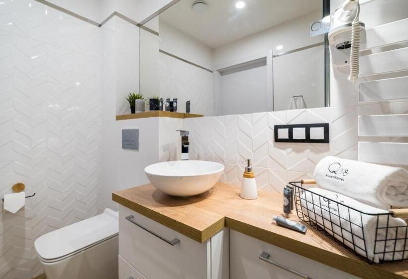 آپارتمان 1 خوابه با تراس, Q18 Apart