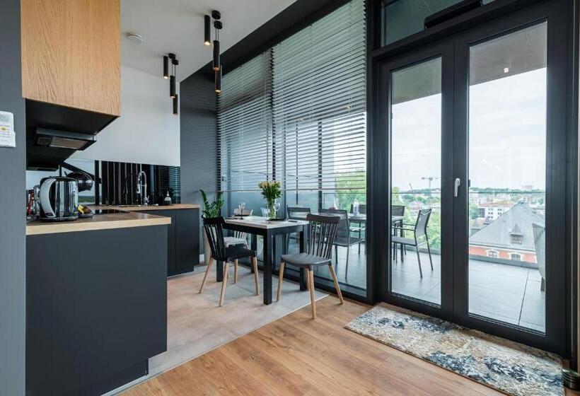 آپارتمان سوپریور 1 خوابه, Q18 Apart