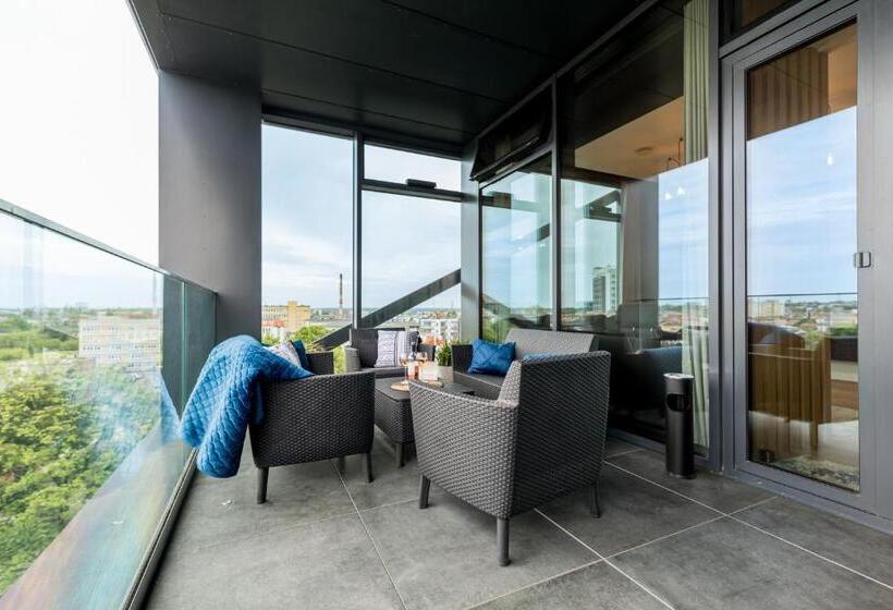 آپارتمان سوپریور 1 خوابه, Q18 Apart