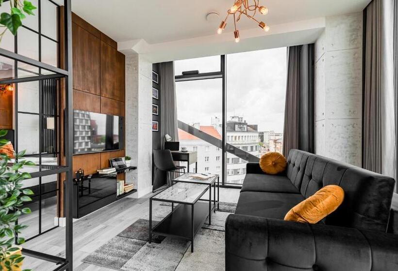 آپارتمان لوکس 1 خوابه, Q18 Apart