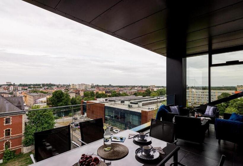 آپارتمان سوپریور 1 خوابه, Q18 Apart