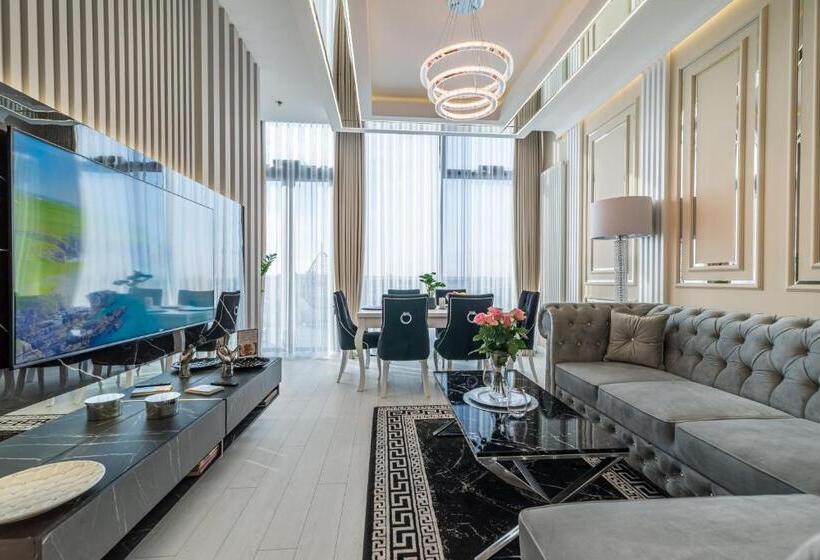 سوییت سوپریور, Q18 Apart