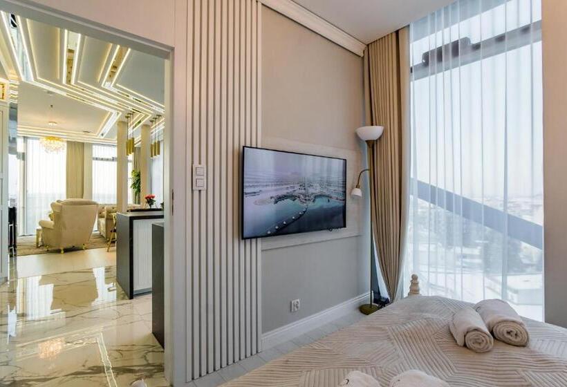 1 Bedroom Penthouse Apartment, Q18 Apart