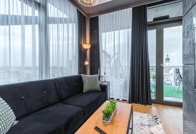 Suite with Terrace, Q18 Apart