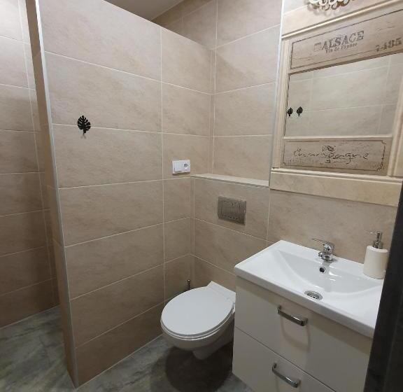 דירת חדר, Apartamenty Pod Gromadzyniem