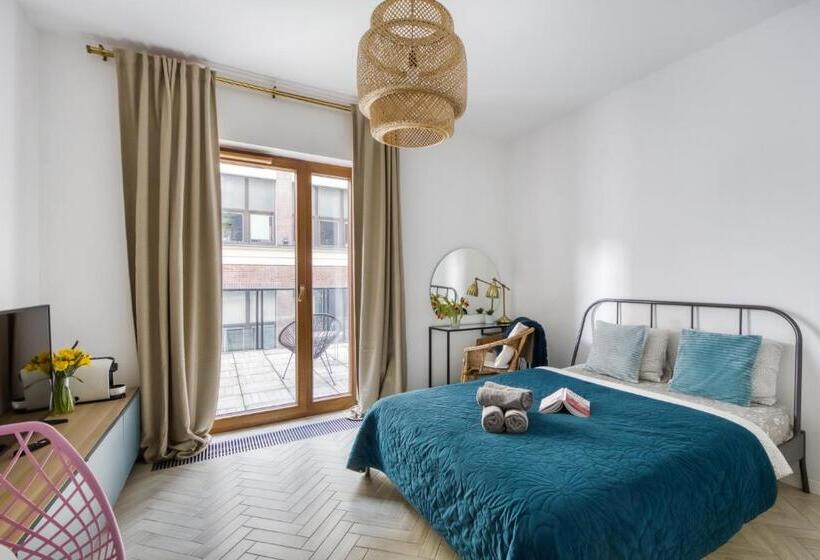 شقة غرفة واحدة مزودة بتراس, Aparthotel Pawia Deluxe