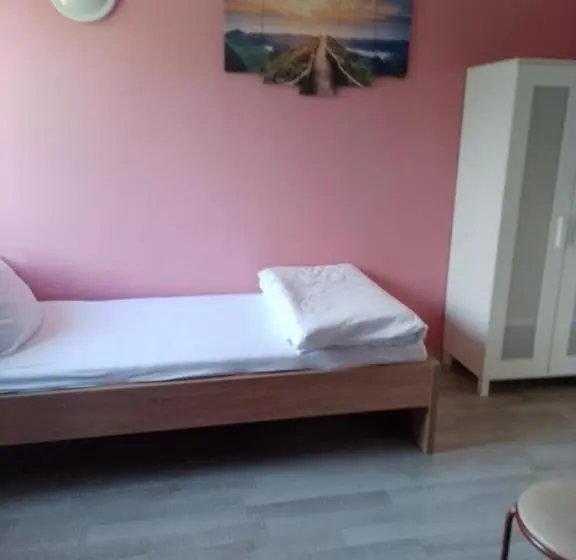Standard Neljän Hengen Huone, Dom Brama Mazur