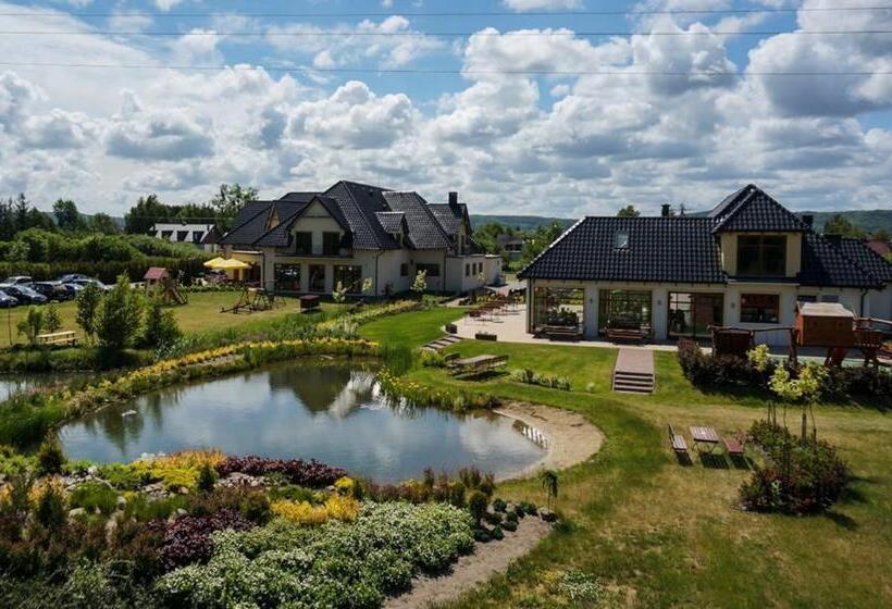 غرفة عائلية, Dom Grinholc