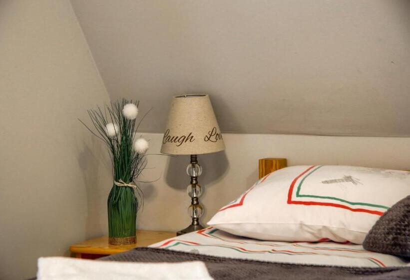 اتاق استاندارد سه تخته با بالکن, Dw Pod Jaworami   Relaks W Spa   Jacuzzi, Sauna Na Wyłączność