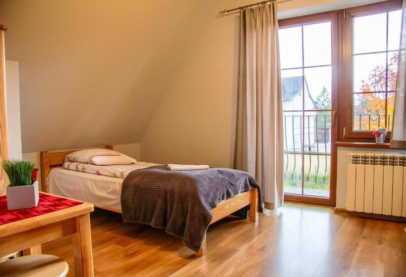 اتاق استاندارد سه تخته با بالکن, Dw Pod Jaworami   Relaks W Spa   Jacuzzi, Sauna Na Wyłączność