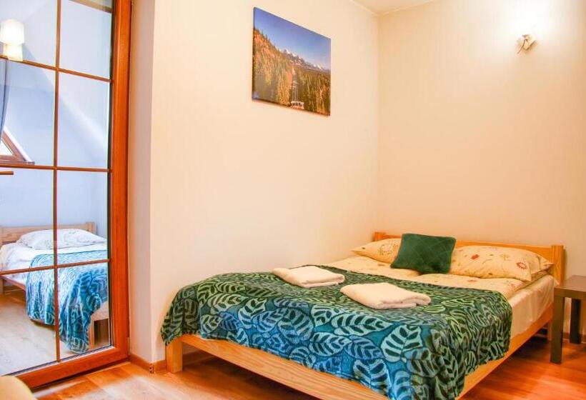 اتاق استاندارد چهار تخته, Dw Pod Jaworami   Relaks W Spa   Jacuzzi, Sauna Na Wyłączność