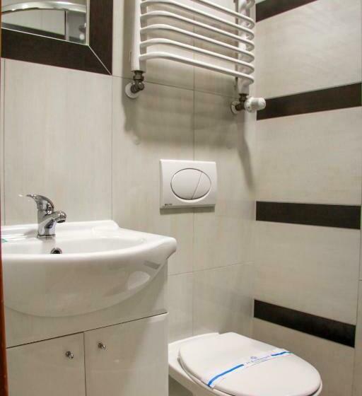 اتاق استاندارد با بالکن, Dw Pod Jaworami   Relaks W Spa   Jacuzzi, Sauna Na Wyłączność