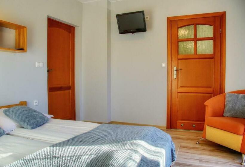 اتاق استاندارد با بالکن, Dw Pod Jaworami   Relaks W Spa   Jacuzzi, Sauna Na Wyłączność