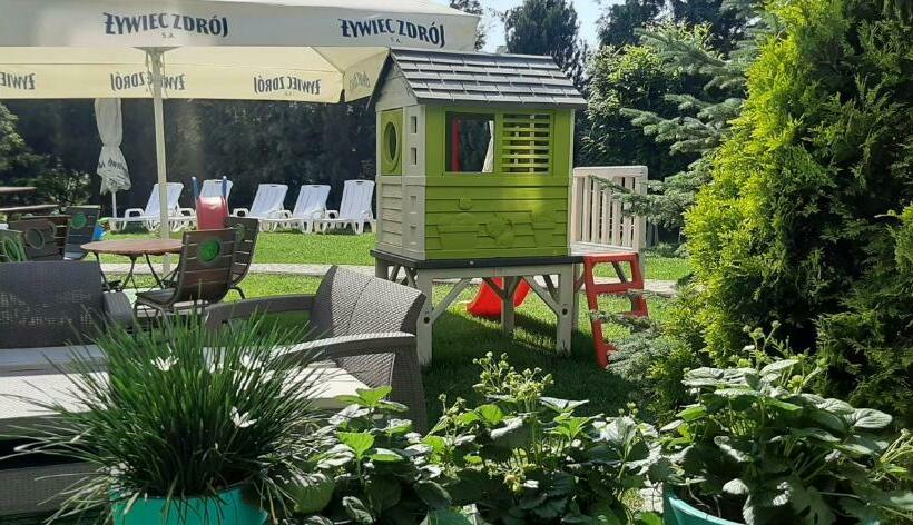 غرفة قياسية ثلاثية, Tasarz Spa Ośrodek Wczasowy