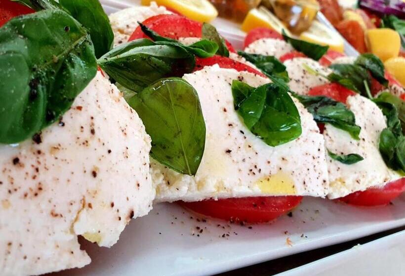 غرفة كلاسيكية رباعية, Tasarz Spa Ośrodek Wczasowy