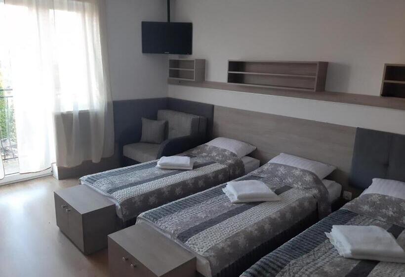 غرفة قياسية رباعية, Tasarz Spa Ośrodek Wczasowy