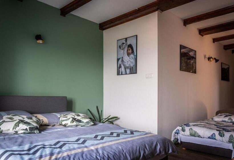 דירה בת חדר שינה 1 עם נוף, Zajazd Izabela