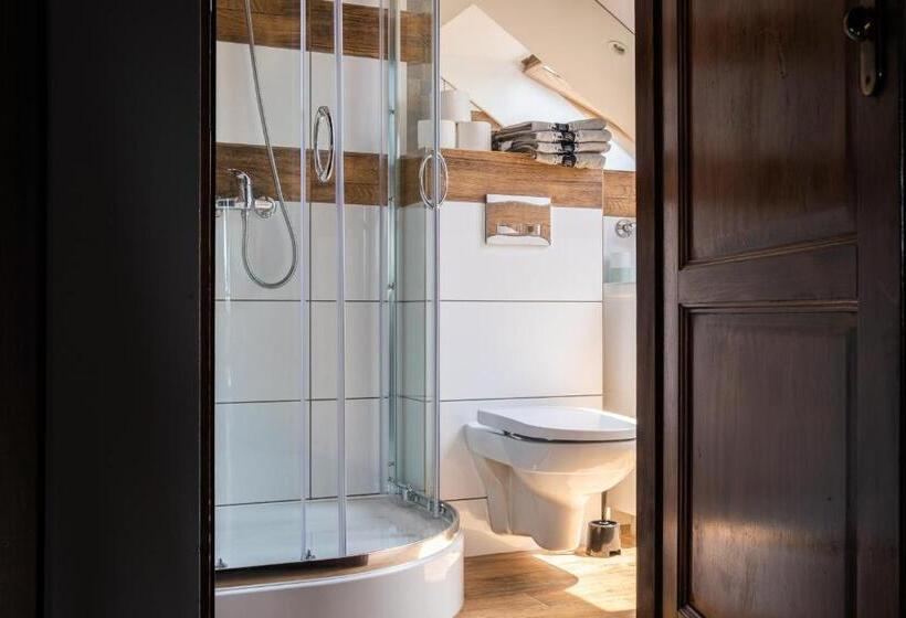 דירה בת חדר שינה 1 עם נוף, Zajazd Izabela