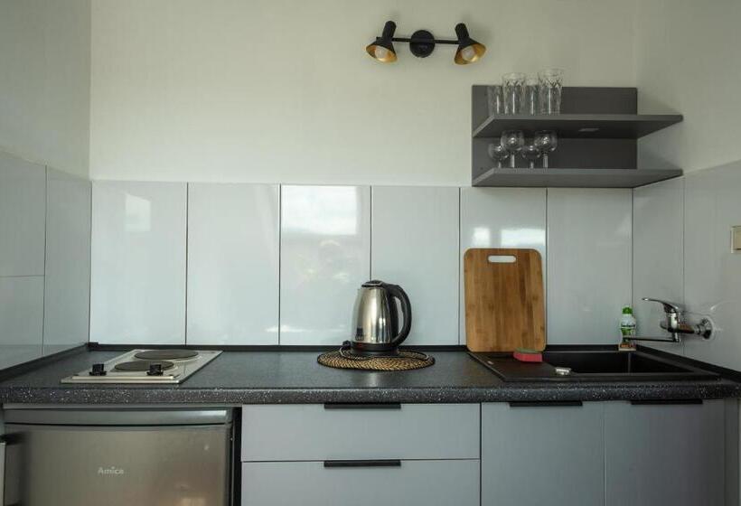 חדר סטנדרט לשלושה, Zajazd Izabela