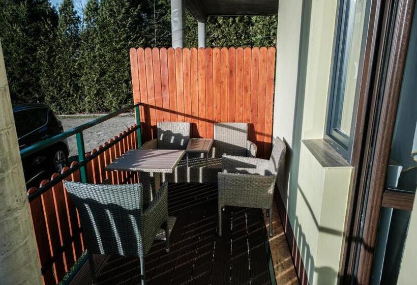 חדר סטנדרט לארבעה, Zajazd Izabela