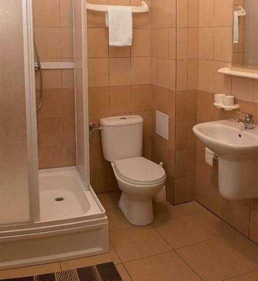 غرفة قياسية فردية, Da Massimiliano