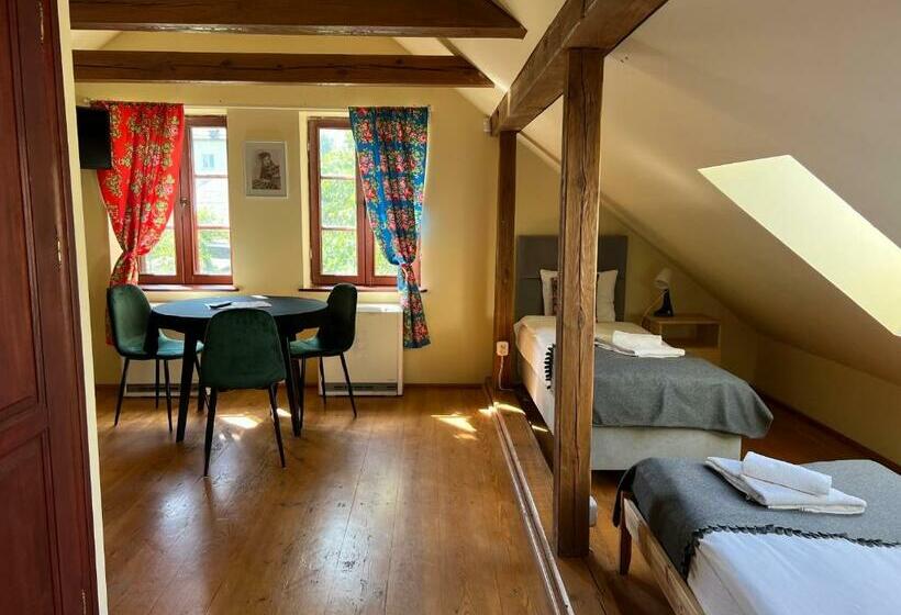 Трехместный Номер Комфорт, Hostel Folkier